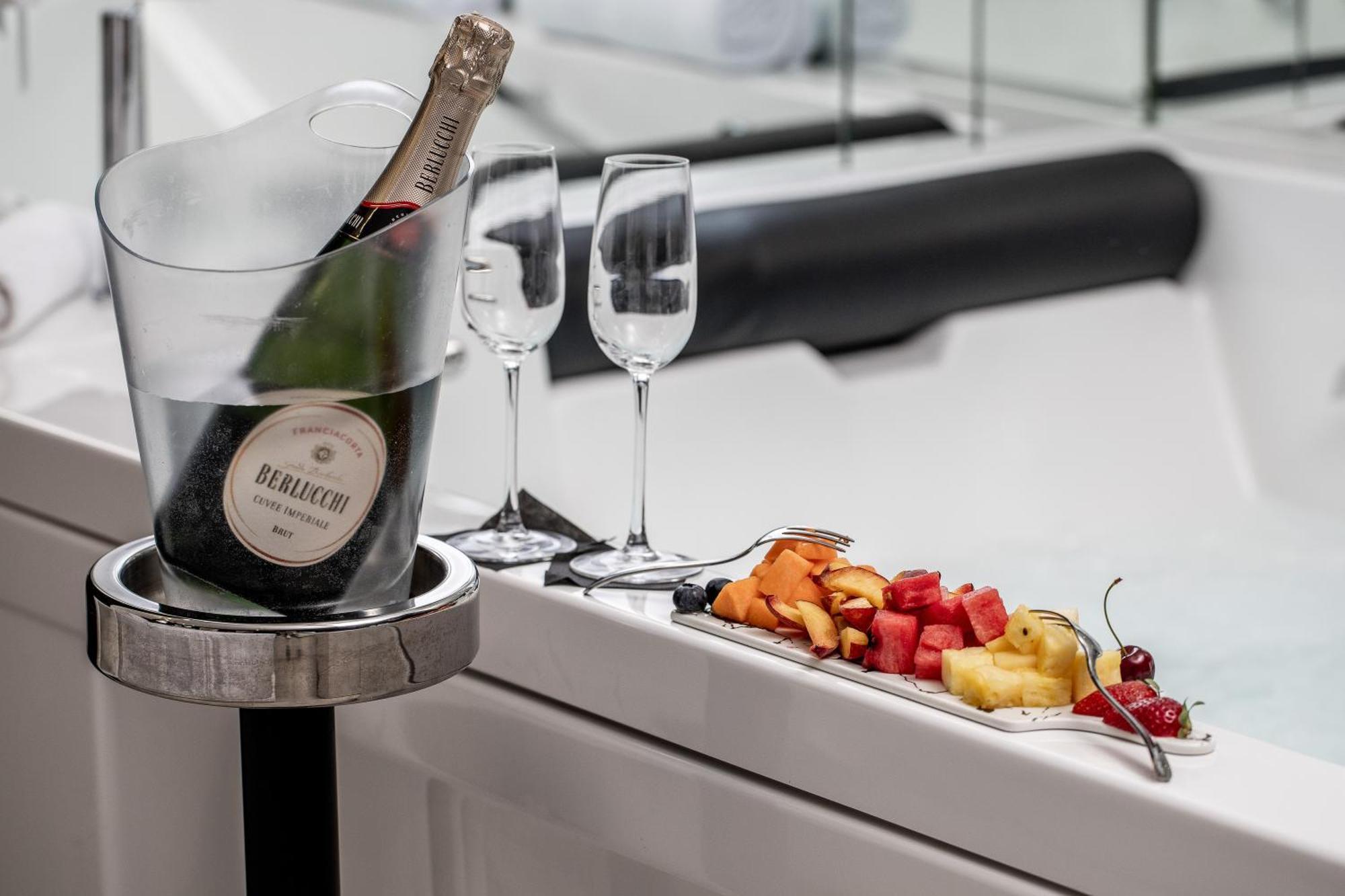 Reggia Suite Spa Hotel Caserta Dış mekan fotoğraf